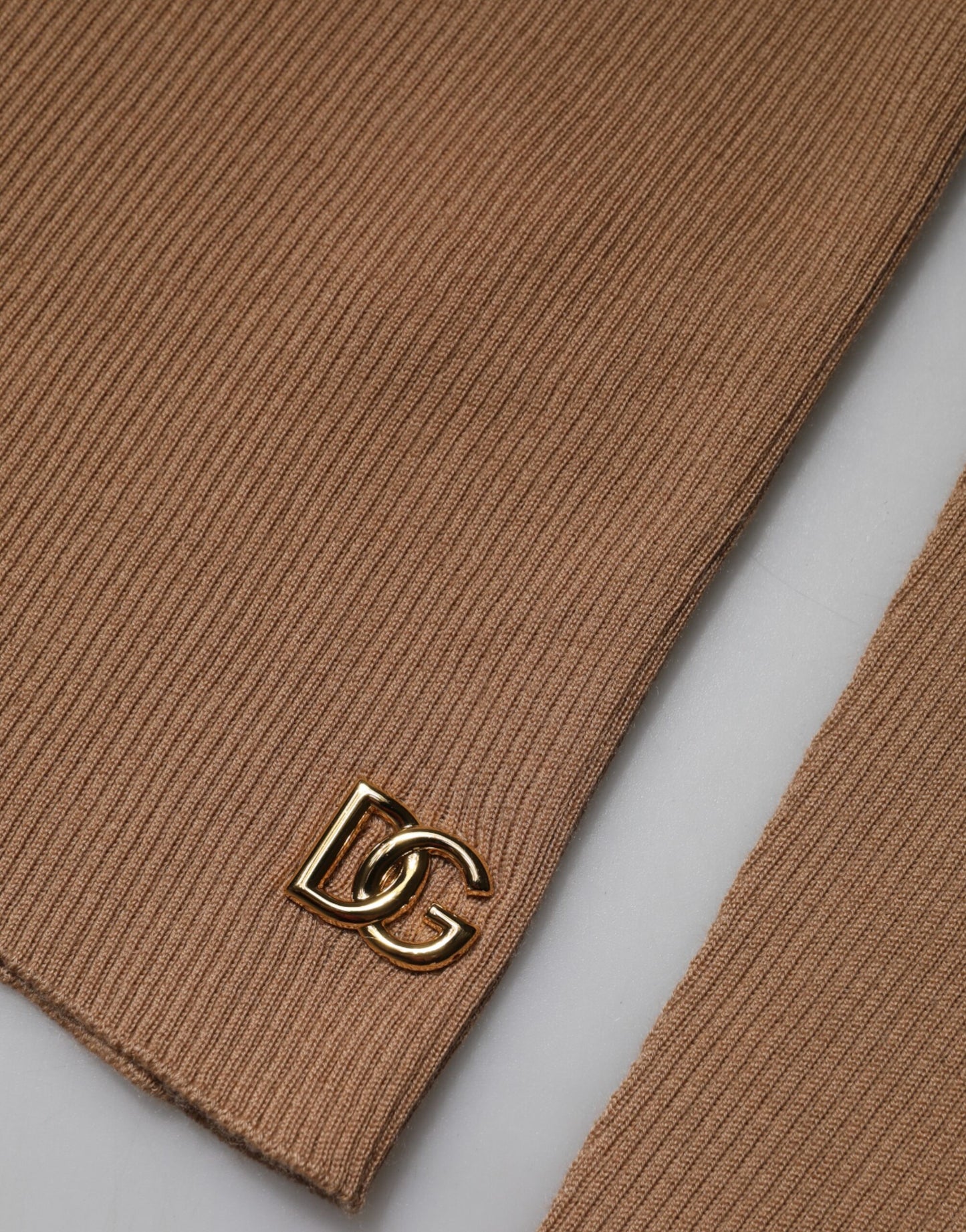 Suéter de cuello alto Dolce & Gabbana de punto marrón de manga larga