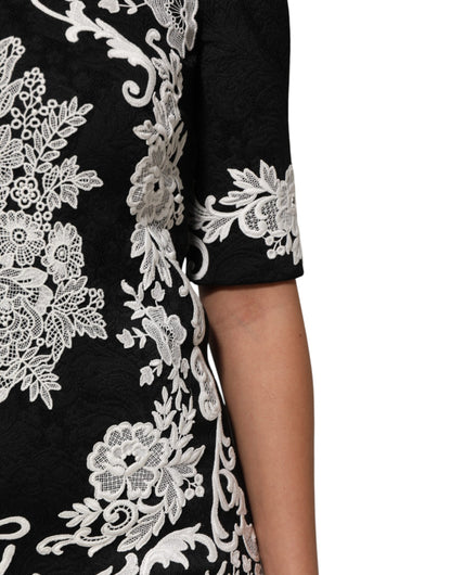 Vestido de corte A Dolce & Gabbana con encaje negro y mangas cortas