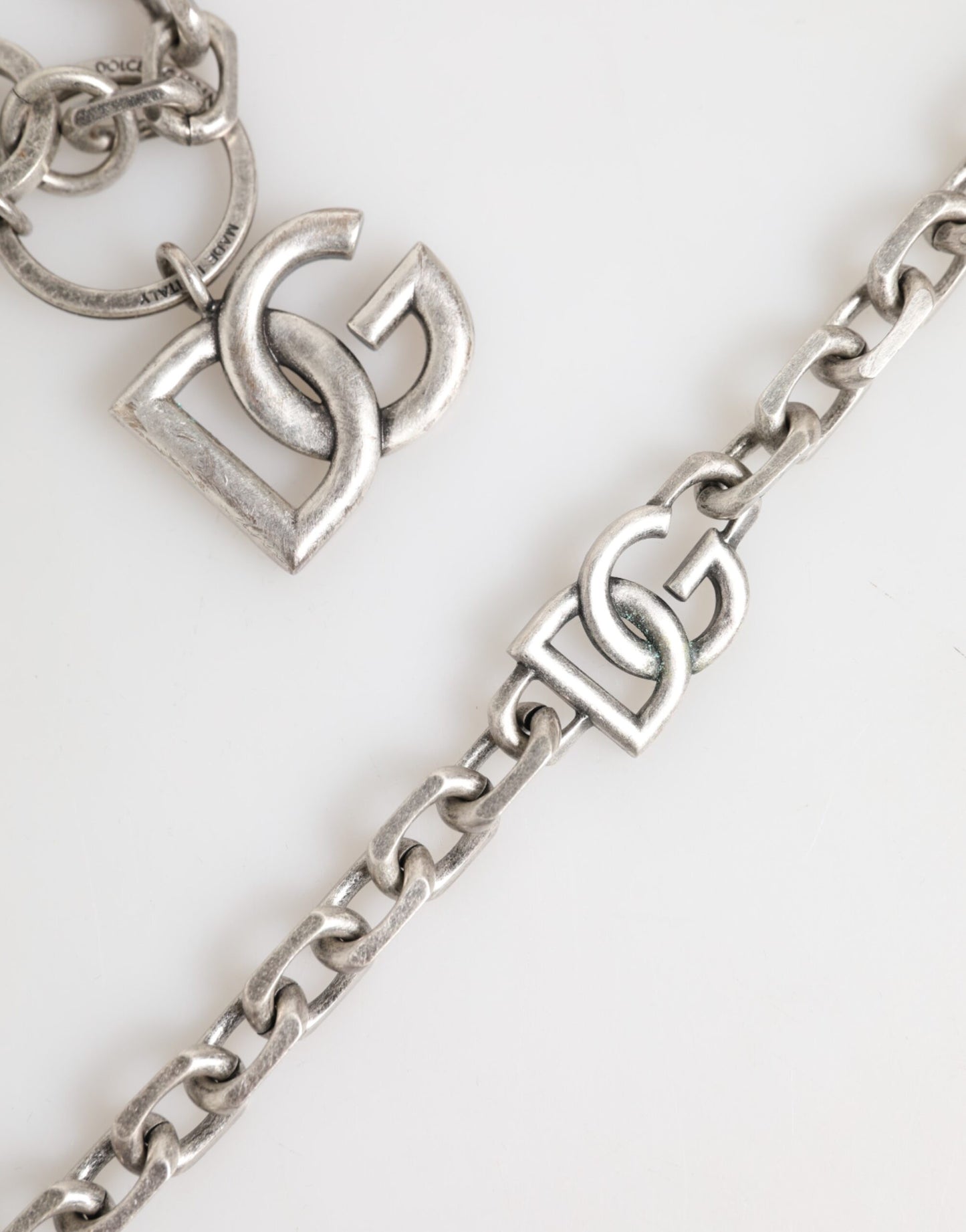 Collar de cadena Dolce & Gabbana para hombre con detalle de logotipo DG en latón tono plateado