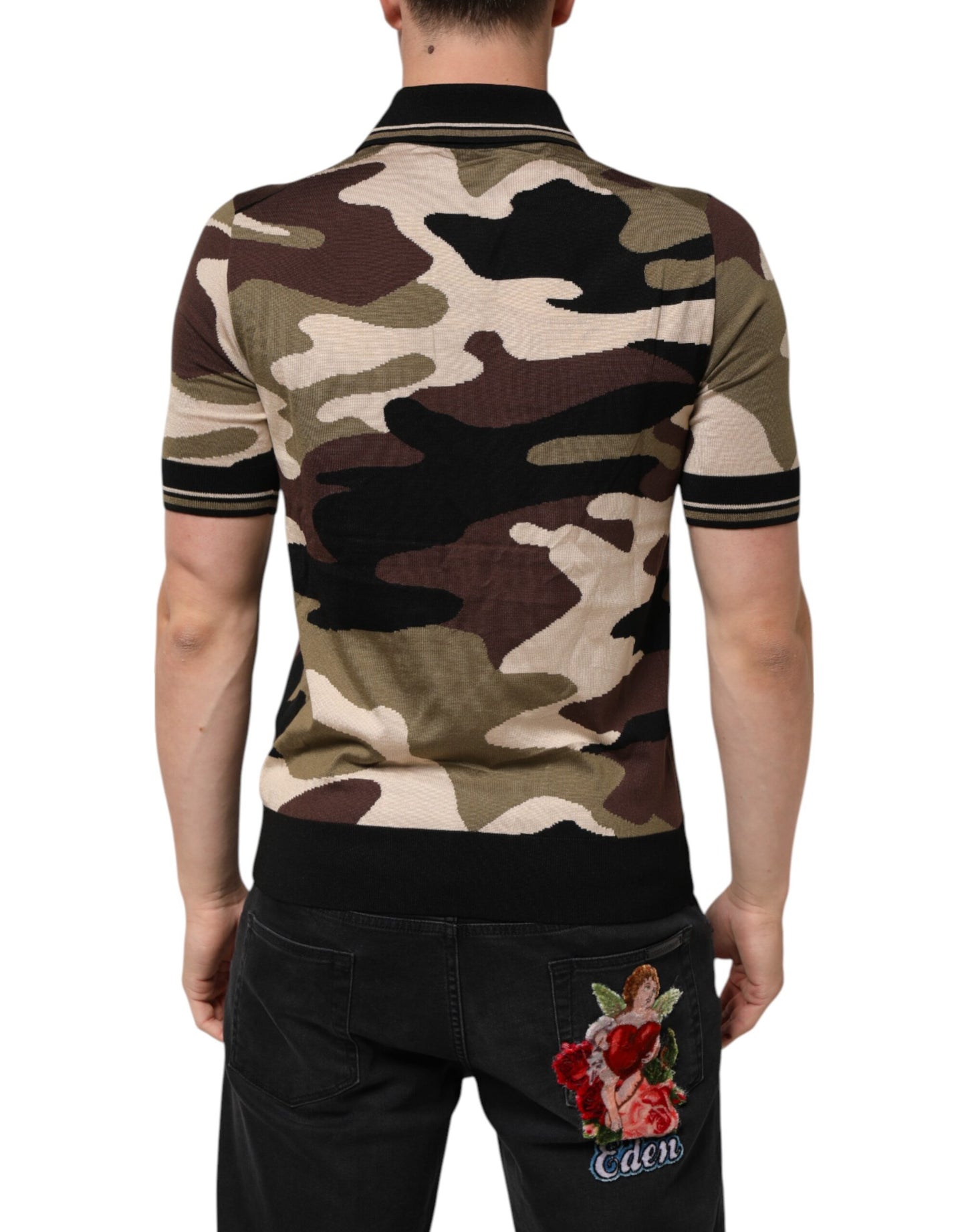 Camiseta polo militar de seda marrón con camuflaje de Dolce & Gabbana