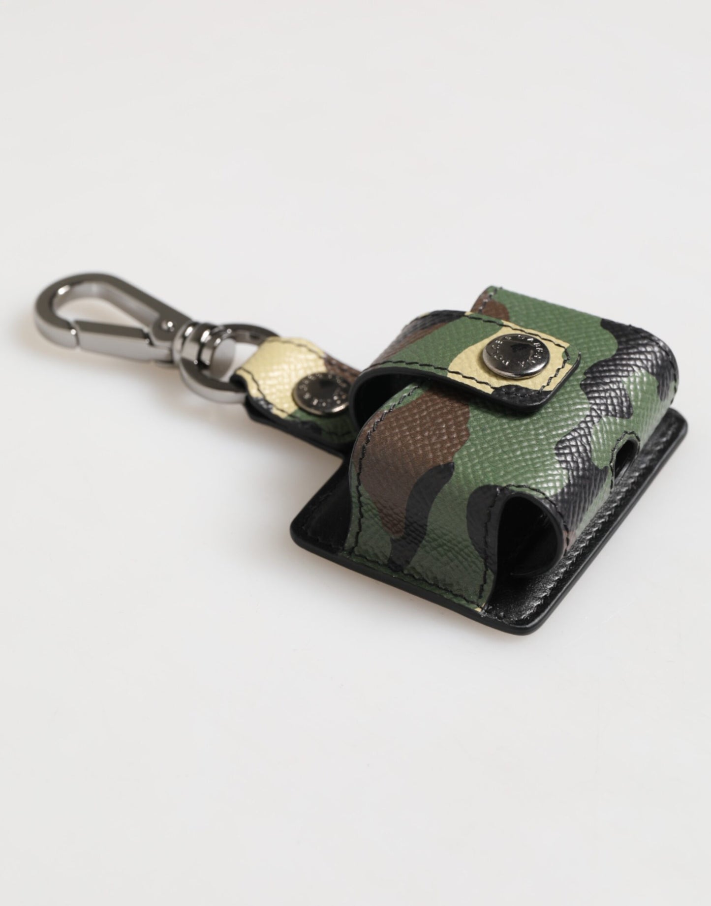 Estuche para Airpods Dolce & Gabbana de piel camuflaje multicolor con accesorio de metal