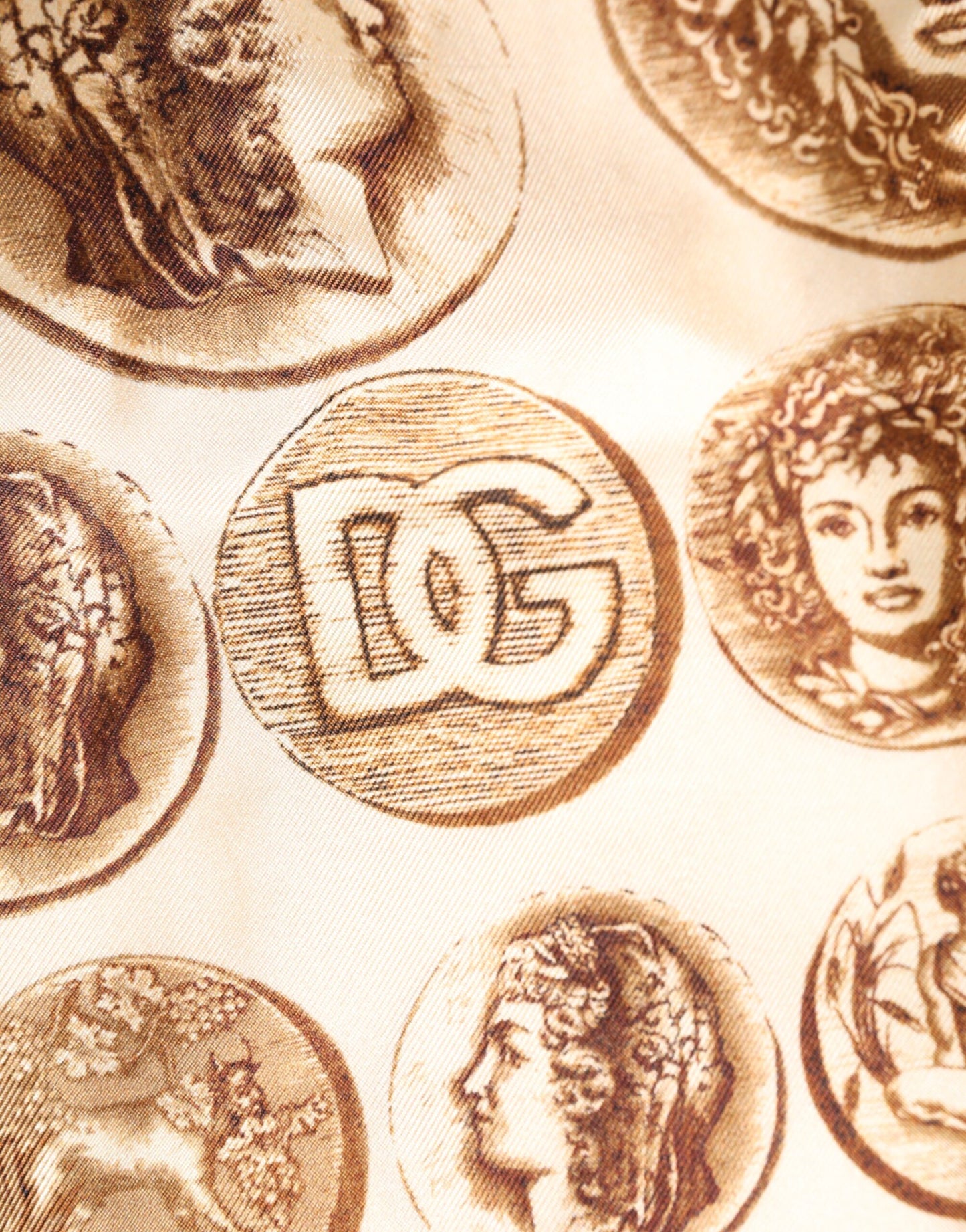 Dolce & Gabbana Bañador de seda con estampado de monedas antiguas marrones