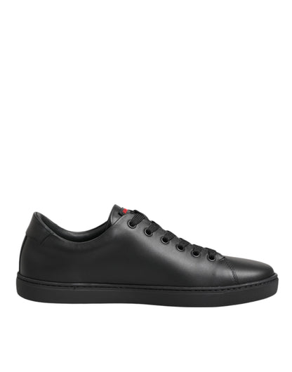 Zapatillas bajas con corazón de cristal de cuero negro Dolce & Gabbana