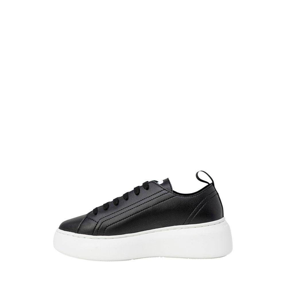 Zapatillas Bajas Armani Exchange Negras de Piel Sintética