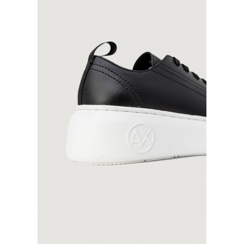 Zapatillas Bajas Armani Exchange Negras de Piel Sintética