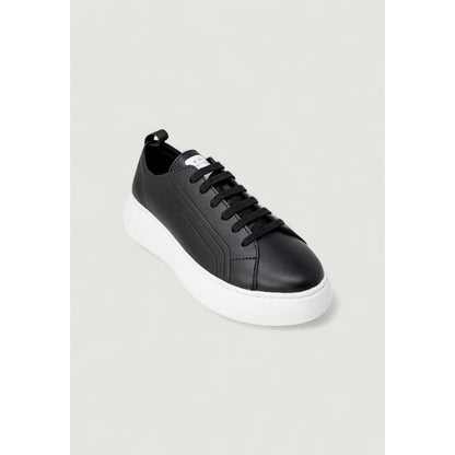 Zapatillas Bajas Armani Exchange Negras de Piel Sintética
