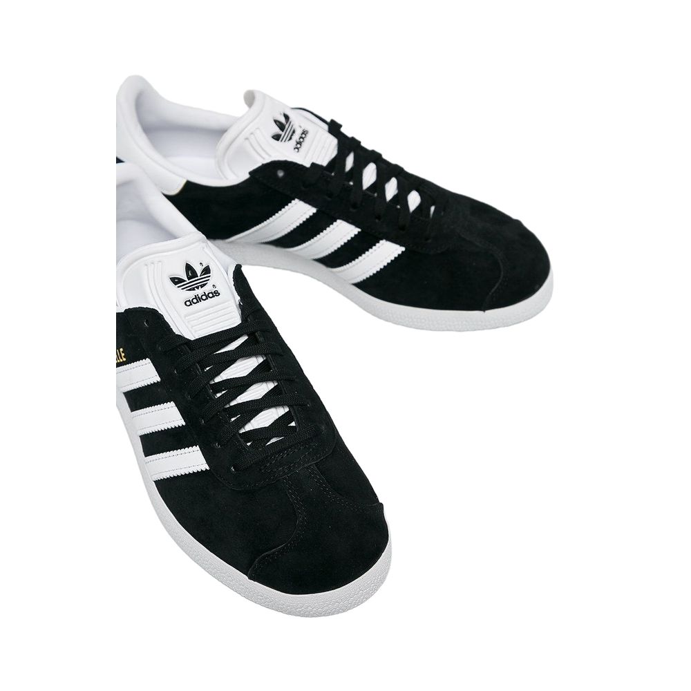 Zapatillas Bajas de Cuero Negras Adidas Originals