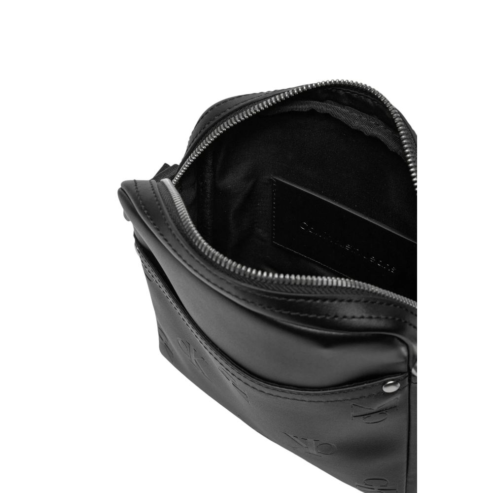 Bolso bandolera Calvin Klein Jeans de polietileno negro