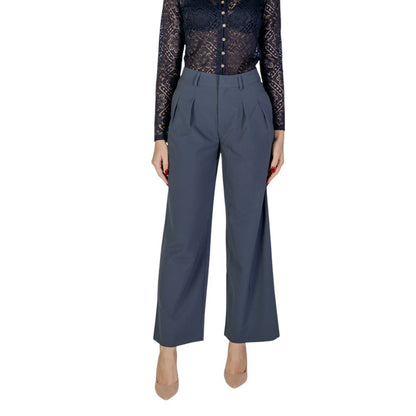 Calvin Klein Jeans Pantalón Informal Gris de Poliéster Reciclado