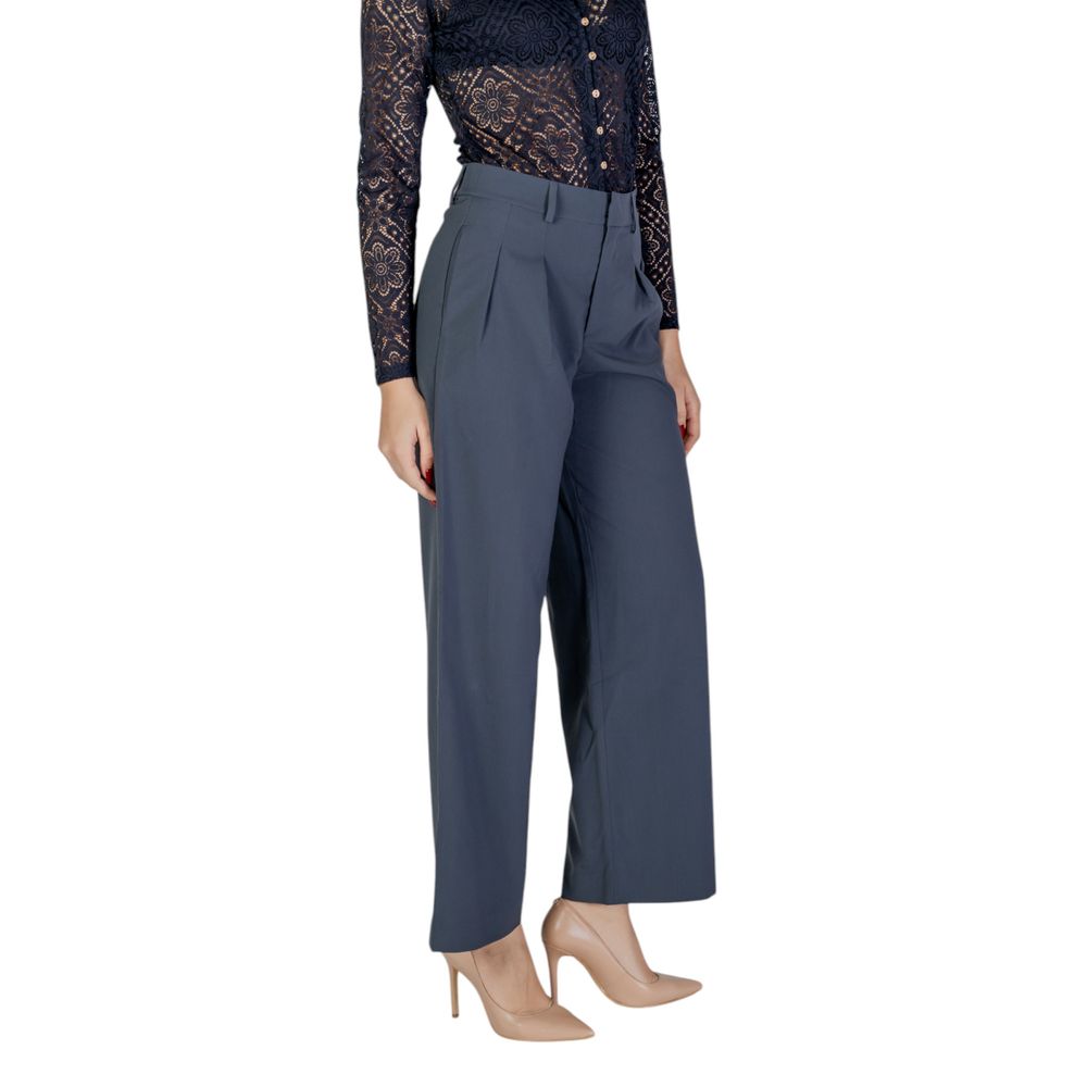 Calvin Klein Jeans Pantalón Informal Gris de Poliéster Reciclado