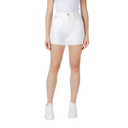 Pantalones cortos blancos de algodón Calvin Klein Jeans
