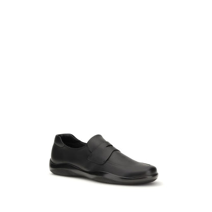 Mocasines Prada sin cordones de piel de becerro negra Bos Taurus